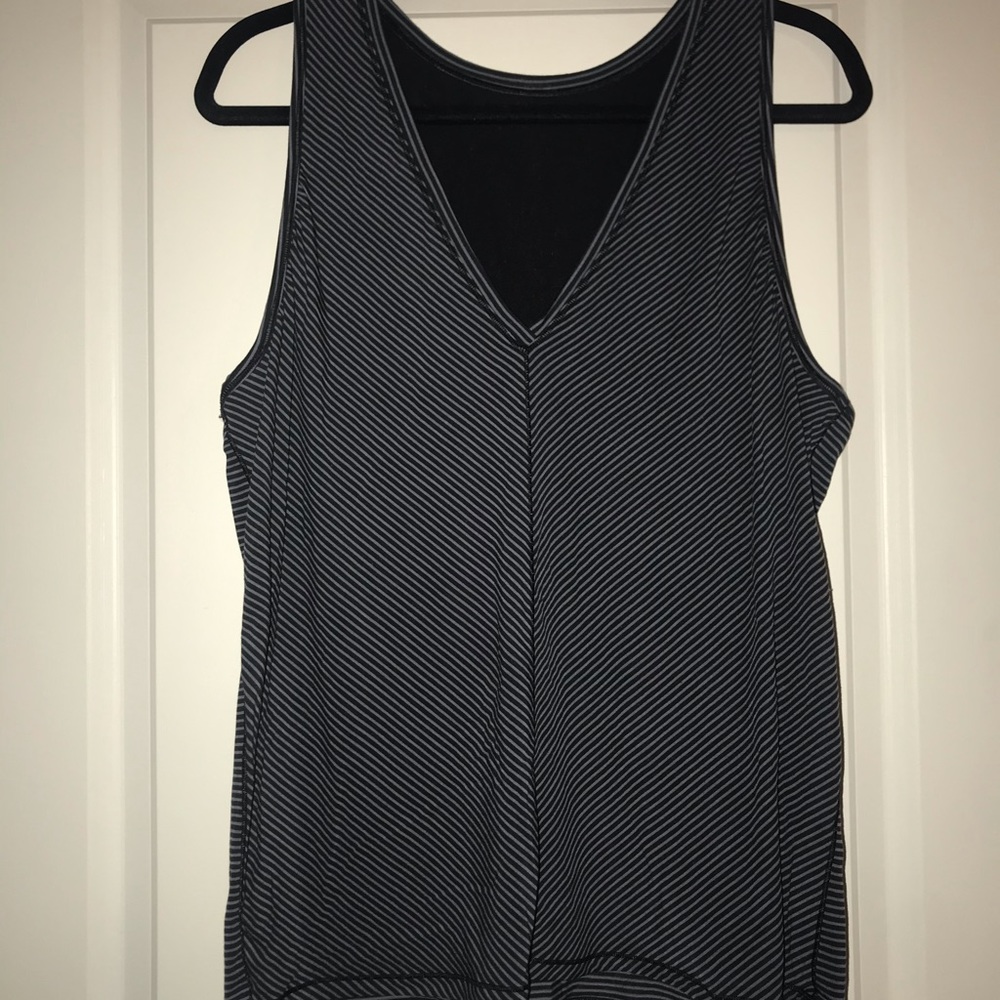 LuLulemon Top